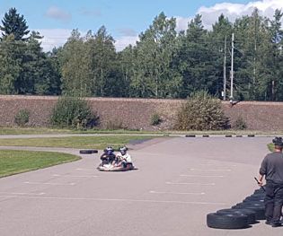 Herr o Fru Ordförande på banan