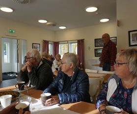 Samling och välkomstfika i lokalen