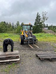 Flytt av lastpallar med hjullastare