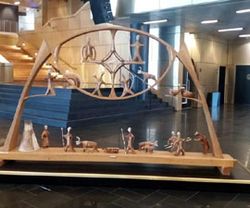 Kiruna Nya Stadshus, samekonst som symboliserar Samernas liv och gudar