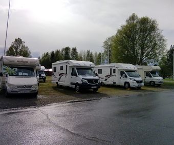 Nu har det kommit lite fler bilar